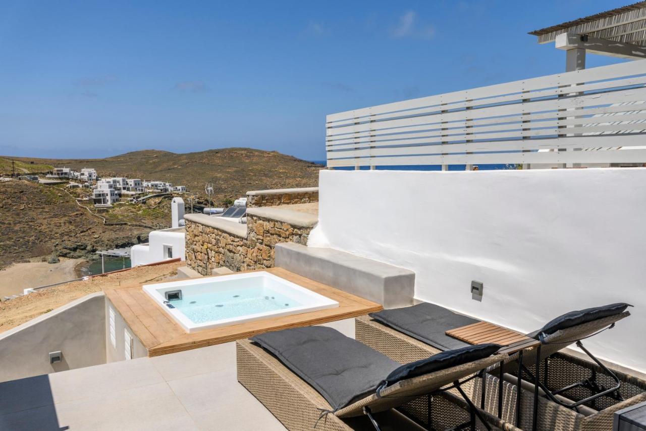 Mykonos Residence Villas & Suites Merchia Beach Exterior photo